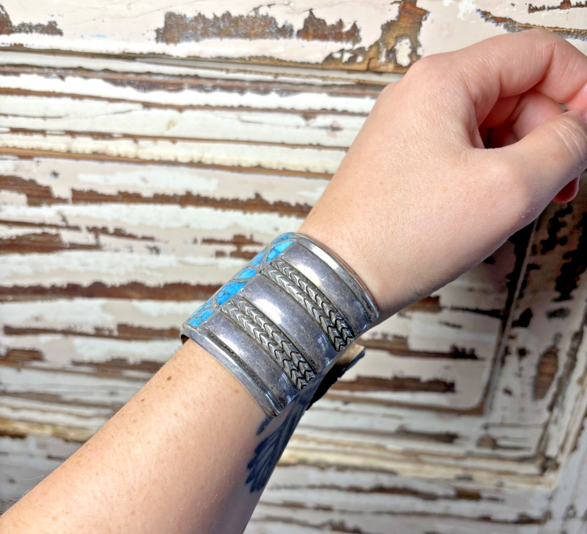 Zuni Turquoise Inlay Fishscale Cuff Sterling Silver Alice Leekya