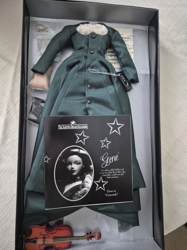 Ashton Drake Gene Marshall Doll Outfit Crescendo Artist Mel Odom 1996 NRFB