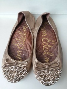 sam edelman spiked flats