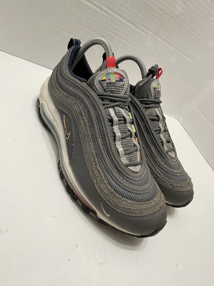 Nike Air Max 97 EOI Gray Running Shoes DD2002-001 GS Size 7Y Womens 8.5