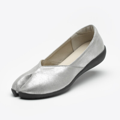 Marugo TabiRela MARY Silber Größen 22-25 cm Tabi Schuhe Tabi Typ Turnschuhe J...