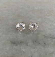 Beautiful 14k 585 Yellow Gold CZ Earrings Studs