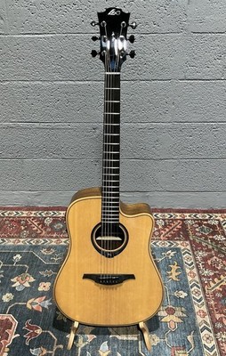 LÃG Tramontane THV30DCE Dreadnought Cutaway Acoustic Guitar with Hard Case