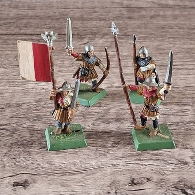 Vintage Warhammer  Bretonnia Men-At-Arms Standard Bearer Archer Metal OOP GW