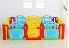 Dwinguler Laufgitter „Castle Rainbow“ – 2,4 m x 1,5 m x 78,3 cm in Originalkarto