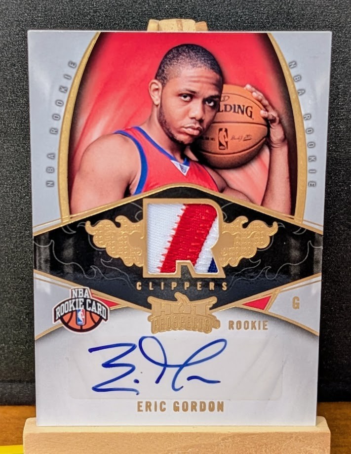 2008-09 Fleer Hot Prospects Eric Gordon Rookie AUTO / Jersey Patch RC #d /199