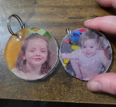 Lot of 2 Clear Acrylic Round Photo Insert Keychains with Metal Key Rings