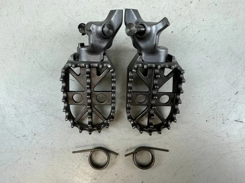 BMW R1300GS KA1 KA2 Genuine OEM Foot Pegs Left Right Footrests Pegs Enduro 2