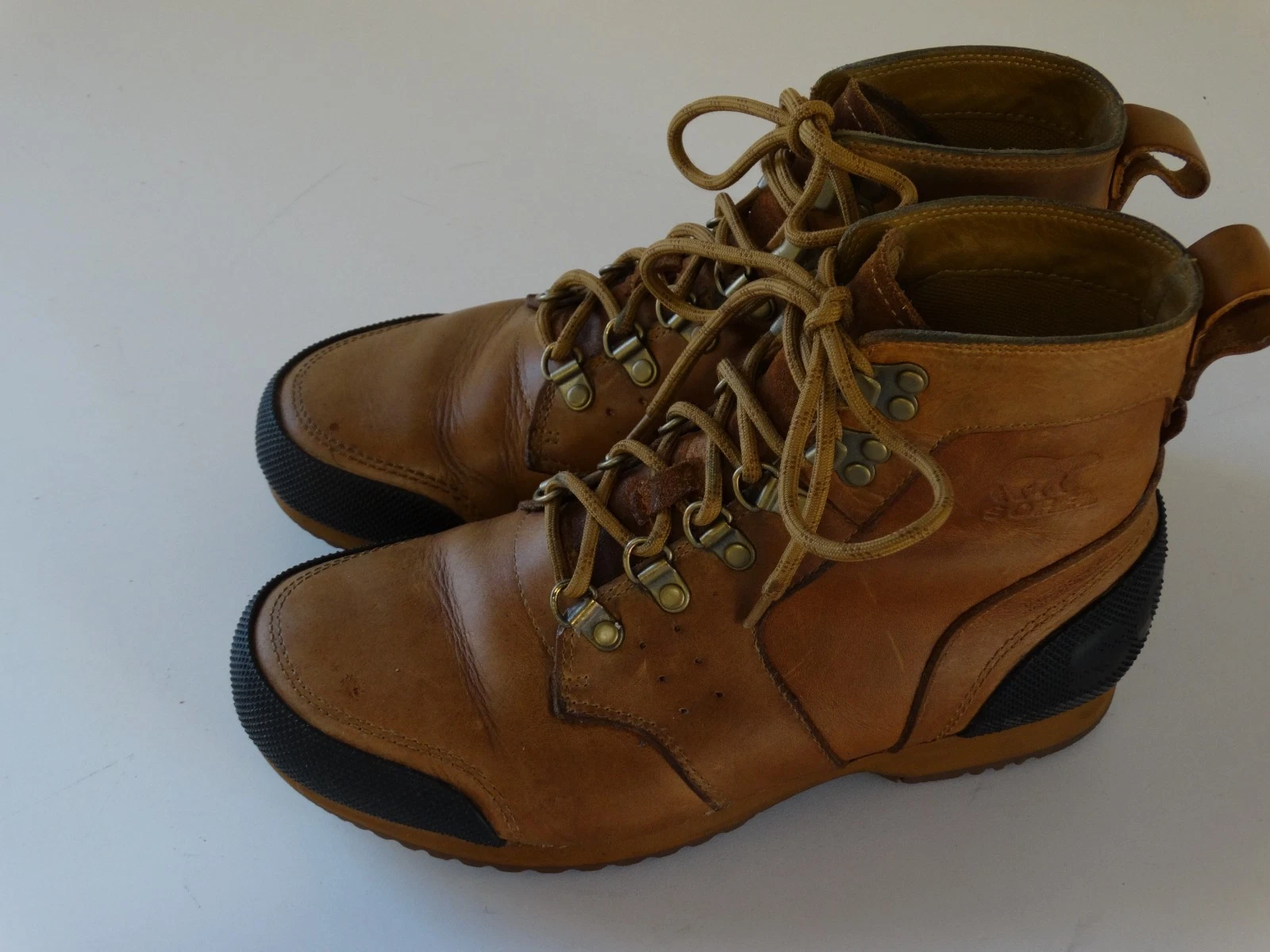 Sorel Men’s Ankeny Mid Hiker Leather Waterproof Hiking Boots Size 7