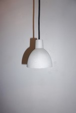 Louis Poulsen Toldbod Pendelleuchte Alu-Grau