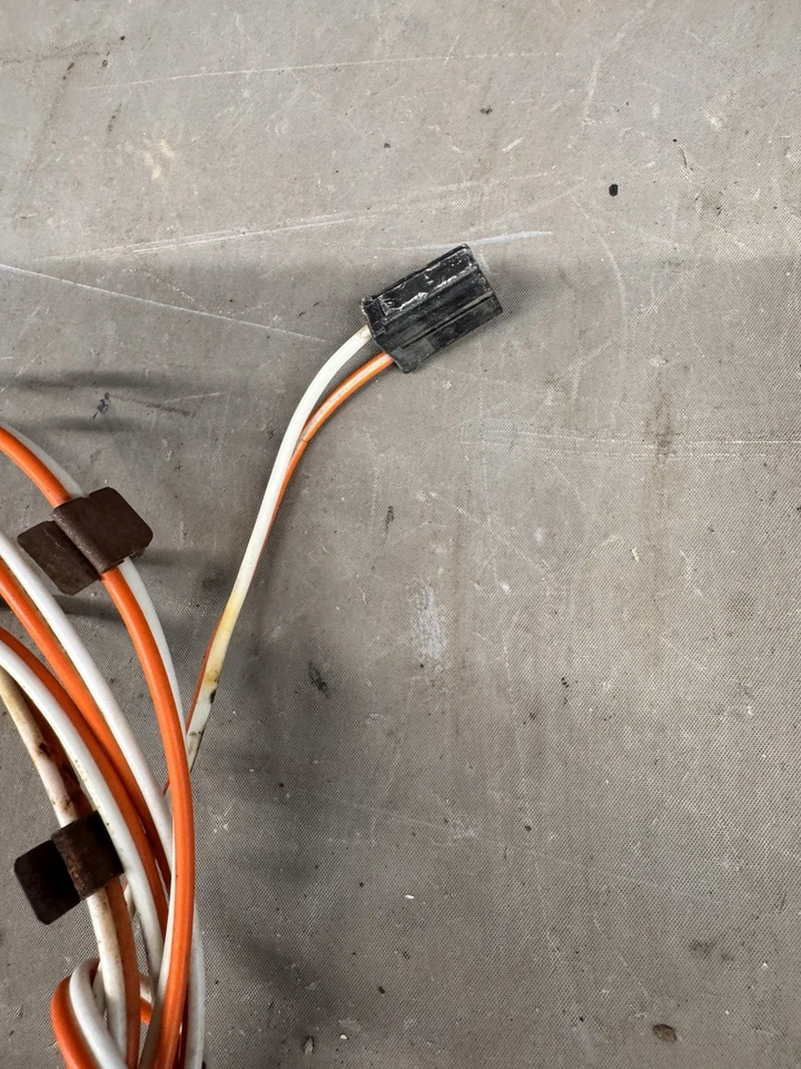 Arnés de cableado lámpara cortesía cúpula techo Chevy Impala 1961-1967 Catalina Belair OE Foto 2 de 4