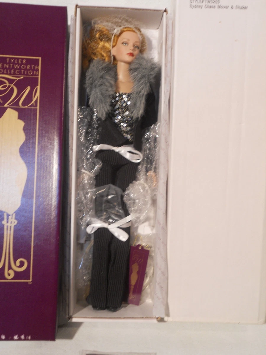 Tonner’Lace and Roses’ Sydney Chase Doll LE 250 FAO Schwarz Exclusive 2007 | Tonner Tyler Wentworth