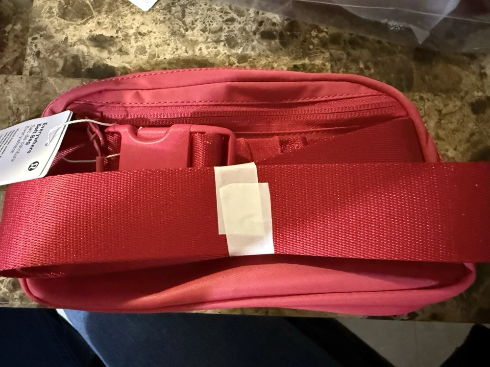 Lululemon Everywhere Belt Bag for On-the-Go Essentials