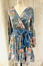 LC Lauren Conrad Dress Womens XS Blue Floral Sequins Faux Wrap Long Sleeve
