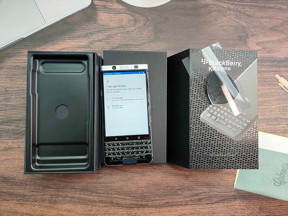 BlackBerry KEYone 本体　箱　付属品欠品 Never used BlackBerry KEYone - 32 GB 64GB - Black Silver (Unlocked