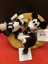 Disney RETIRED Mickey Mouse Classic Comic Bean Bag Set in a Hat New-with-Tags