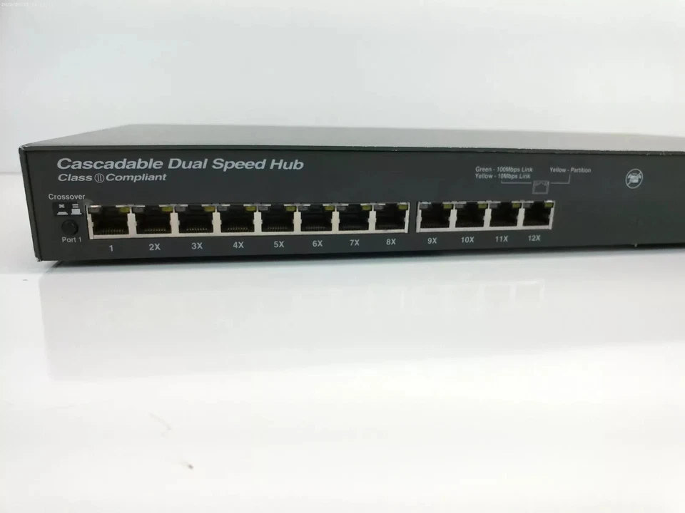 Vintage SMC Cascadable Dual Speed Hub EZ Hub 10/100 5612DS - Image 2 of 4