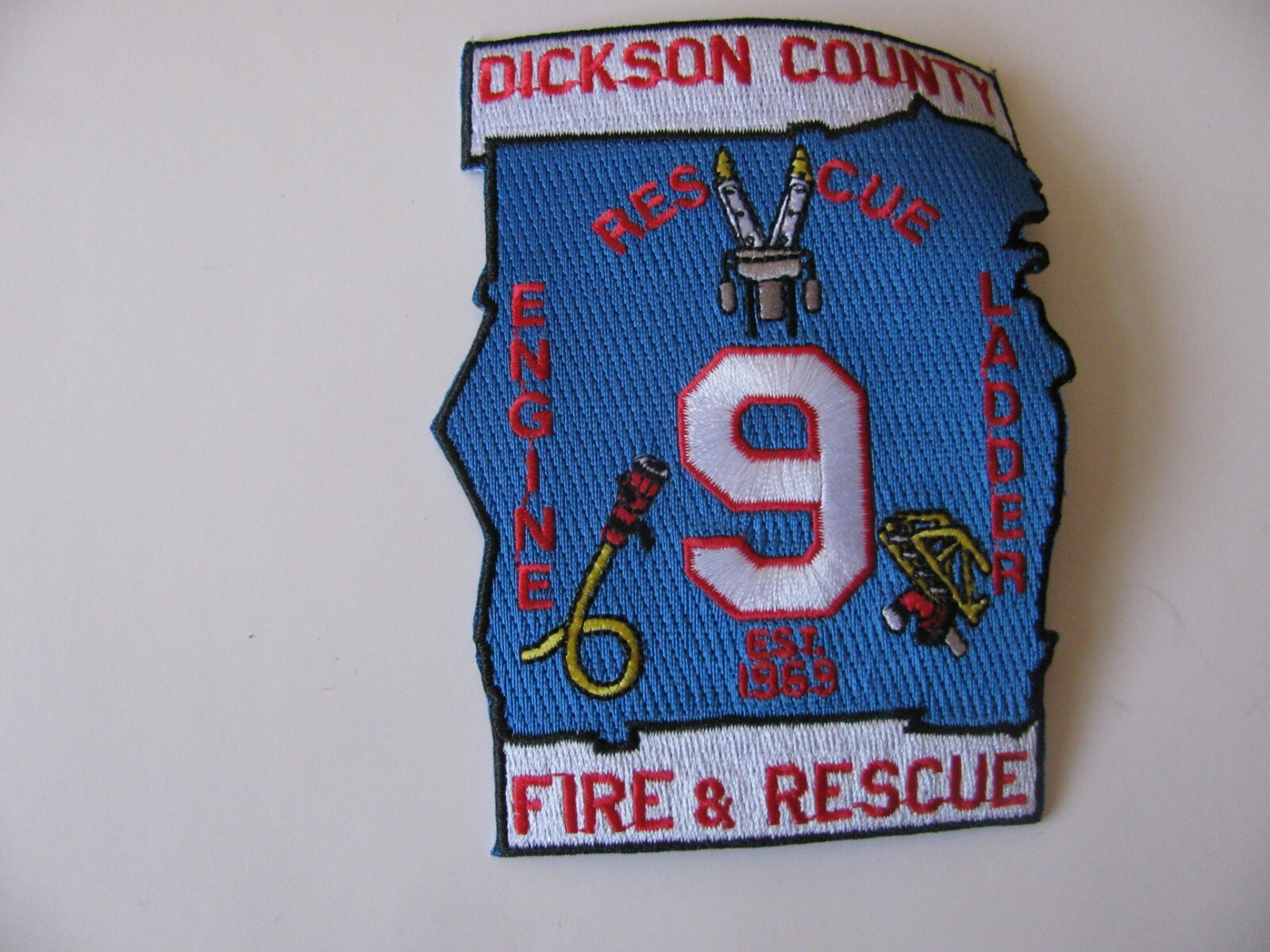 Dickson County Tennessee ( TN ) Fire Rescue Dept Patch Sew On 3.5” Rare