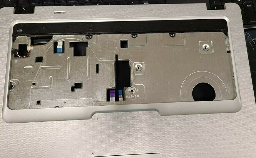 HP Notebook Model G62222US W/ Palmrest, TouchPad, Speakers, & Power Button eBay