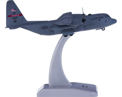 hogan 1/200 航空自衛隊　C-130H 1:200 Hogan USAF Lockheed C-130H Airfreighter Diecast Transport