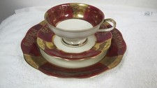 JOHANN SELTMANN BAVARIA Vohenstraub DESSERT SET PLATE CUP SAUCER BURGUNDY