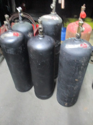 #ad 1 ACETYLENE B TANK 40cu $60.00