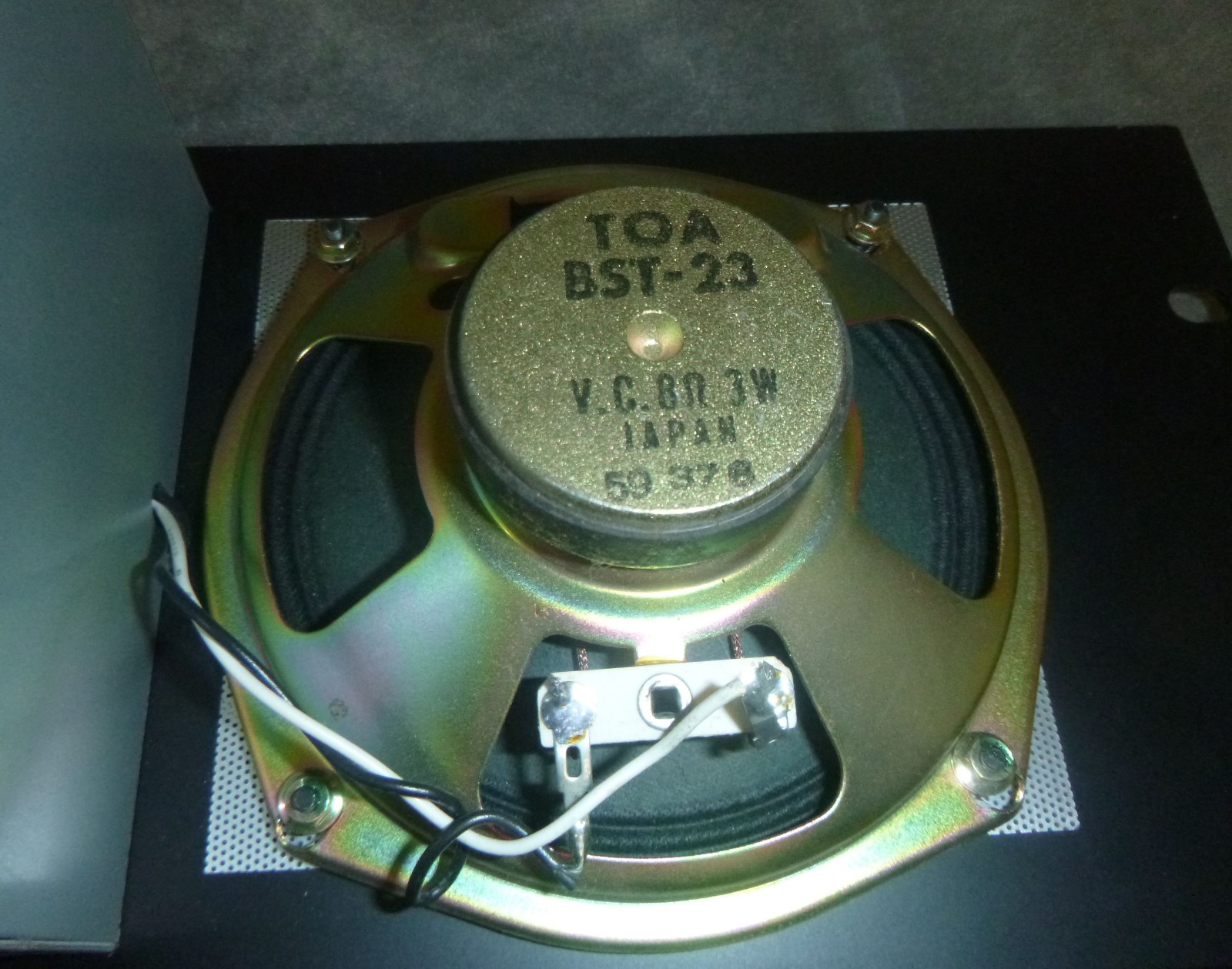 TOA MP-032B Rack mount audio monitor