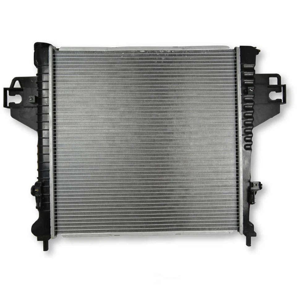 Radiador Global 2975C para Jeep Liberty 2007 Foto 2 de 2