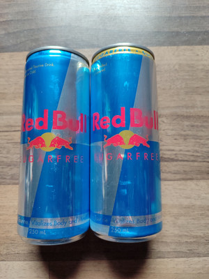 2 Dosen Red Bull Sugarfree Australien Neuseeland     Full Voll 250ml Can 
