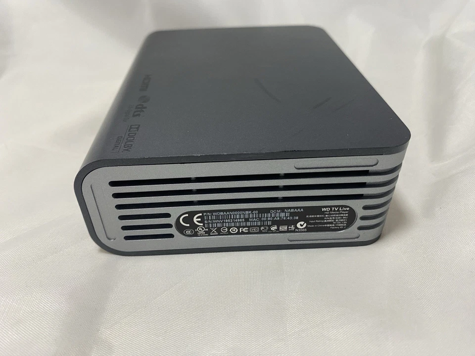 WD TV Live Plus HD Media Player Western Digital WDBAAN0000NBK-00 Unit only - Image 4 of 4
