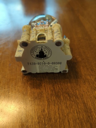 Disney Schneekugel Kuppel Miniatur 3,5 cm. - Bild 9 von 11