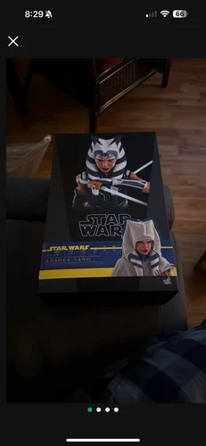 Ahsoka Tano Star Wars Sixth Scale Figure by Hot Toys TMS021