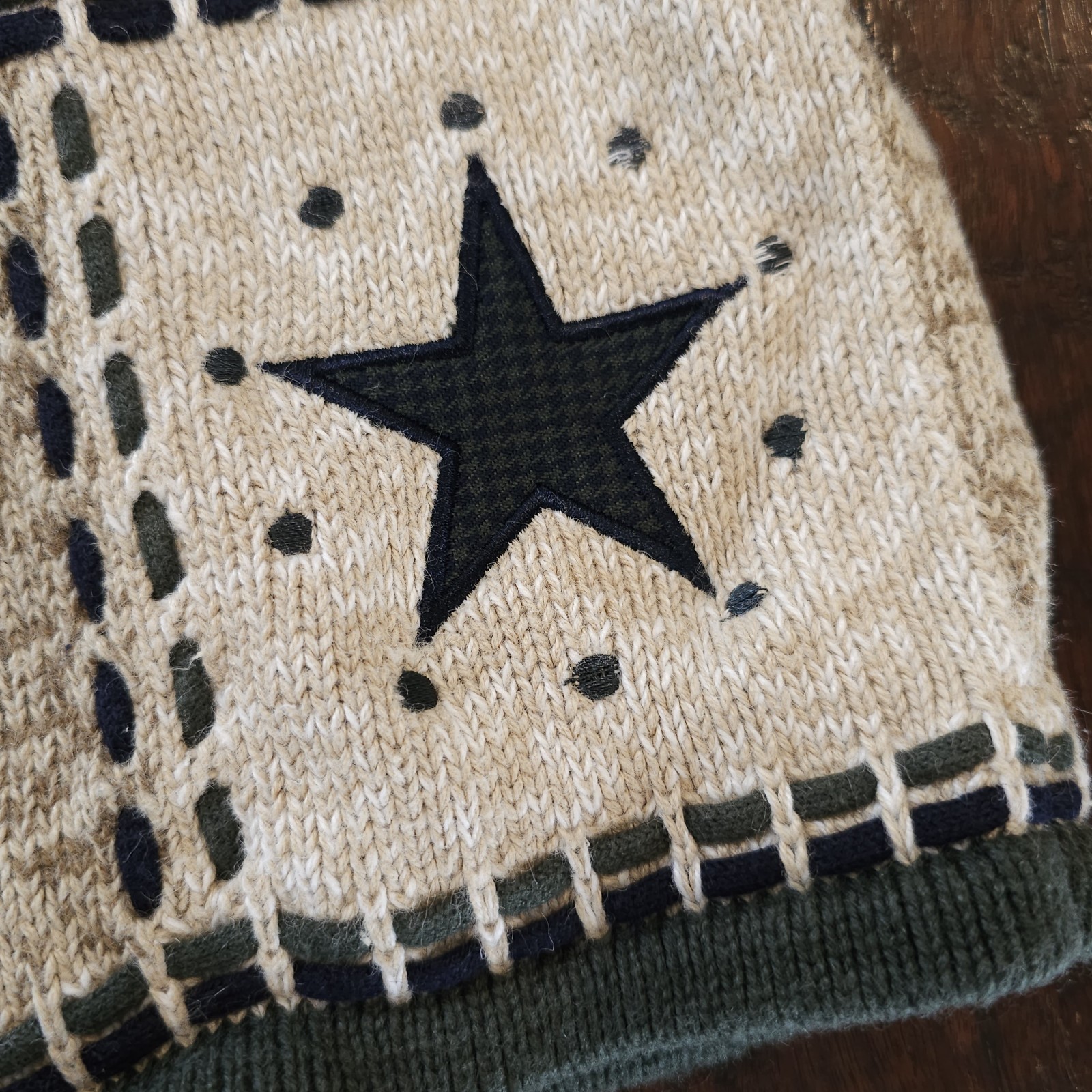 CHRISTOPHER & BANKS heart patchwork cardigan M gr… - image 5