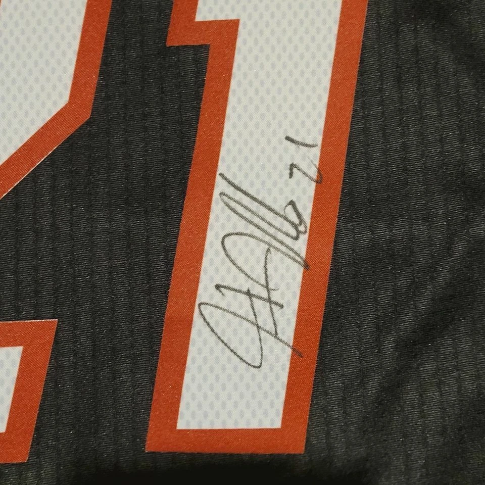 Hassan Whiteside Autographed Nike Miami Heat Jersey (PSA) - Image 2 of 4