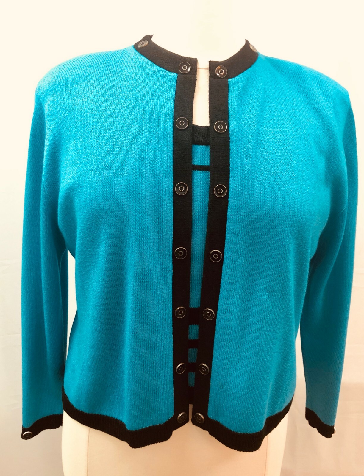 BLACK SHORT SLEEVE \u0026 MATCHING CARDIGAN 