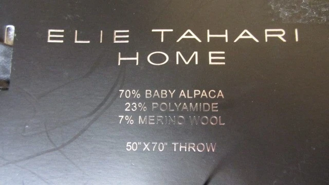 ELIE TAHARI 法兰绒灰色婴儿 ALPACA 抛毯 50 英寸 x 70 英寸 $398 全新带标签 — 第 2/4 张图片