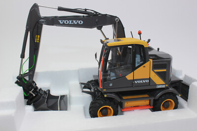 AT Collection 3200100 Volvo EWR 150 E Mobilbagger 1:32 Nokian Reifen NEU OVP