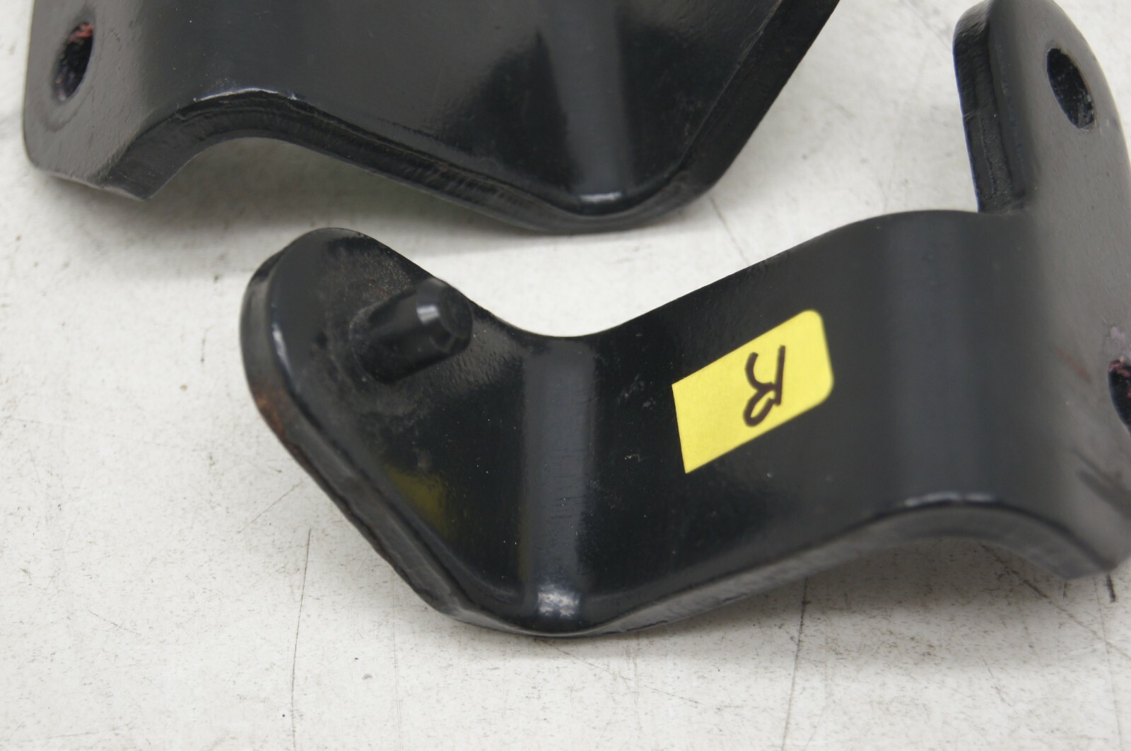 89-96 Jaguar XJS Convertible Top Support Lift Cylinder Left or Right OEM