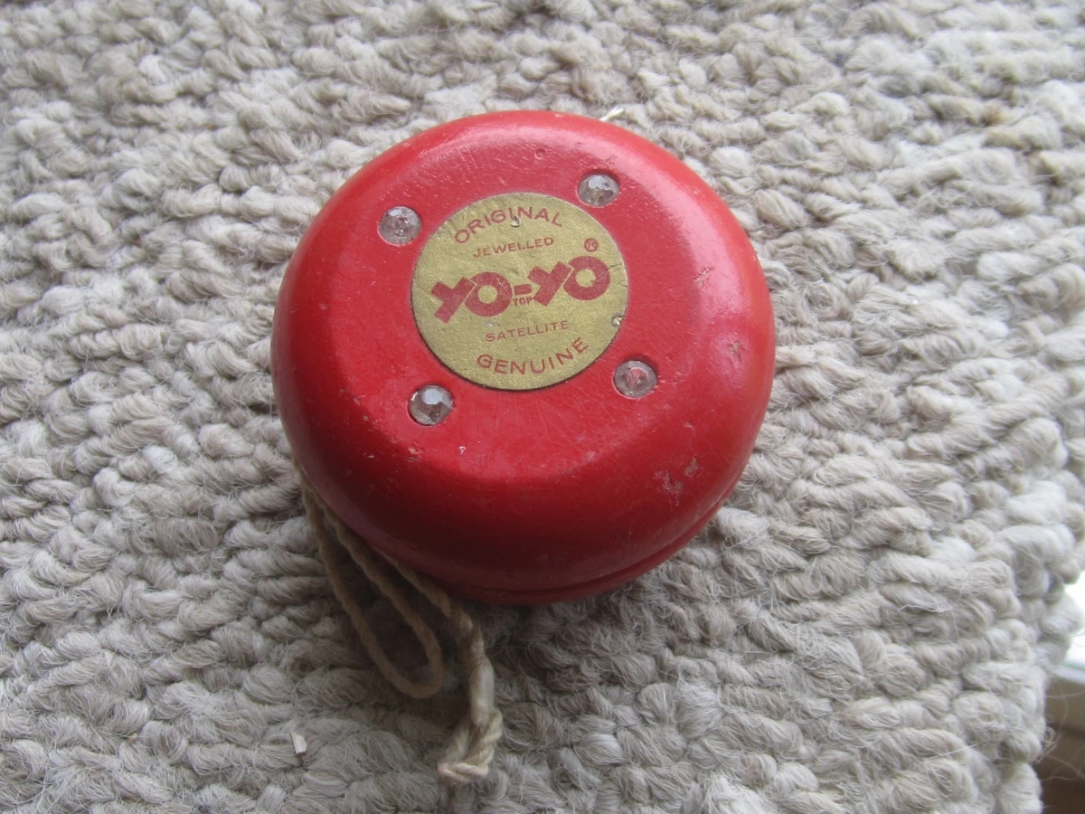 1960s ORIGINAL GENUINE JEWELLED SATELLITE YO - YO YOYO TOP YO-YOS CANADA