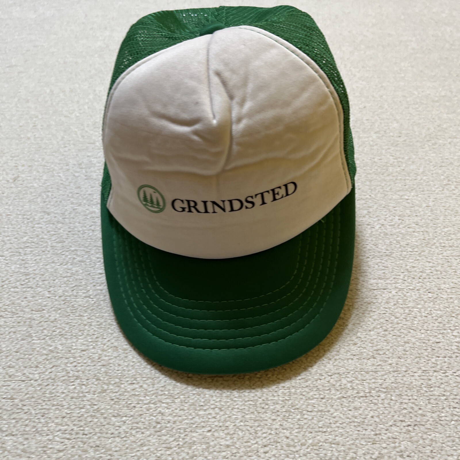 VINTAGE Grindsted Truckers Snap Back Hat White Green Mesh Foam Forehead Hat