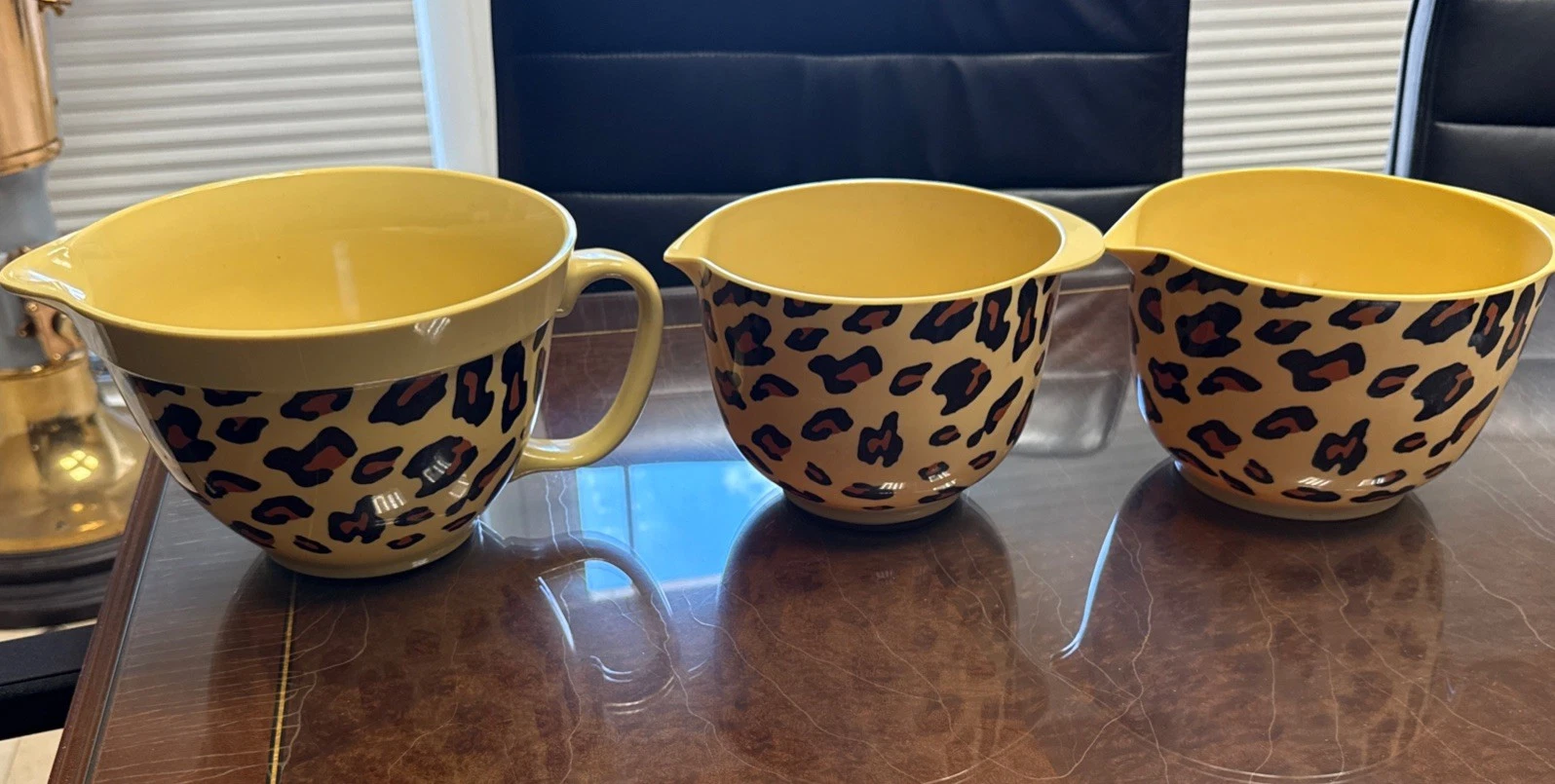 Cheetah Melamine Nesting Mixing Bowls w/ Spouts Set Of 3