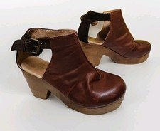 Free People Amber Orchard Platform Clog Wood Heel Brown Leather Womens 8.5 EU 39