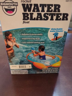 ROCKET WATER BLASTER FLOAT, 4' LONG, DETACHABLE GUN, 50X45X10, WITH REPAIR PATCH