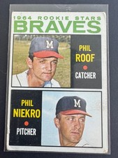 1964 Topps - High # Phil Niekro, Phil Roof #541 (RC)