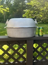 Guardian Service Large Roaster Hammered Aluminum Dutch Oven