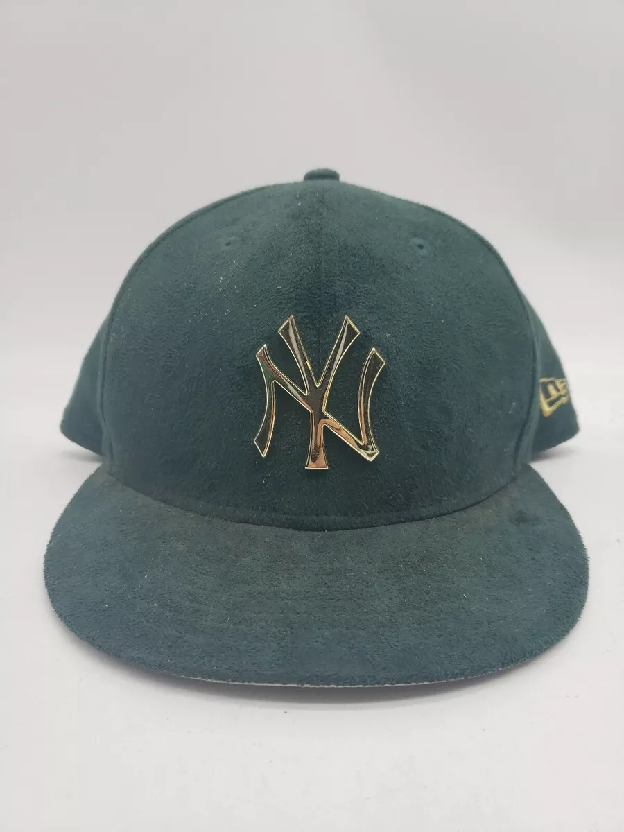 Green suede on sale baseball cap