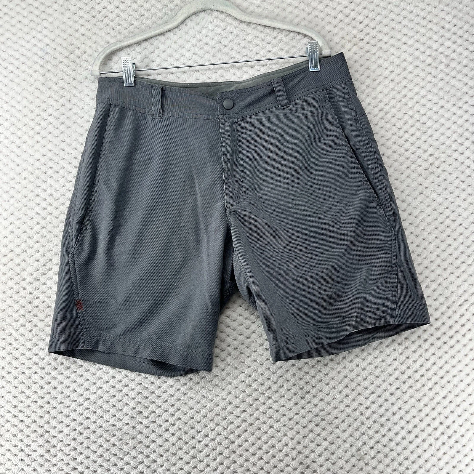 Rhone Shorts Mens Gray Hiking Lightweight Casual Activewear Performance Size 34