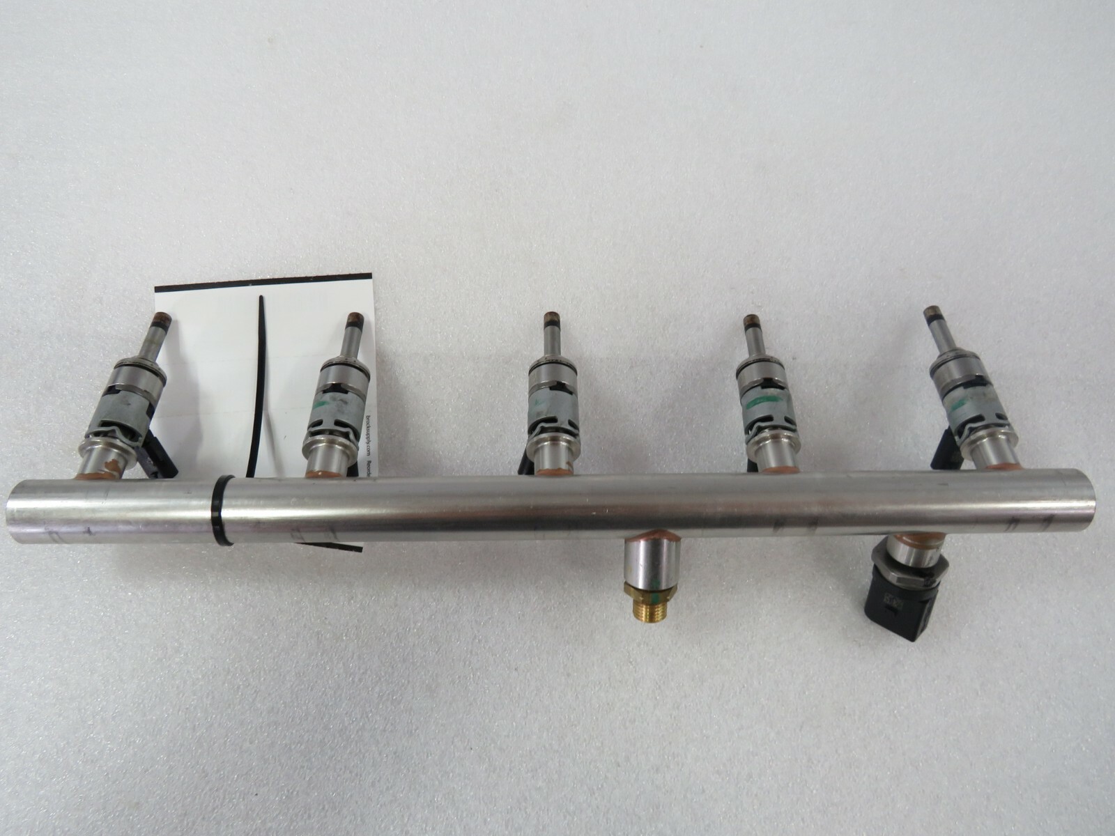 Lamborghini Huracan, LP580, RH, Right, Fuel Rail, Used, P/N 07L133316S