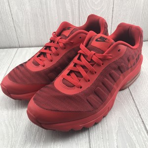 red nike invigor