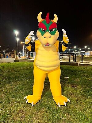 Kid's Deluxe Super Mario Bowser Costume | Halloween Express